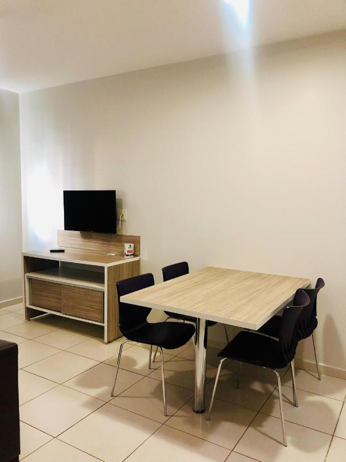 Riviera Park Hotel - Flat Inteiro Particular Caldas Novas Exterior foto